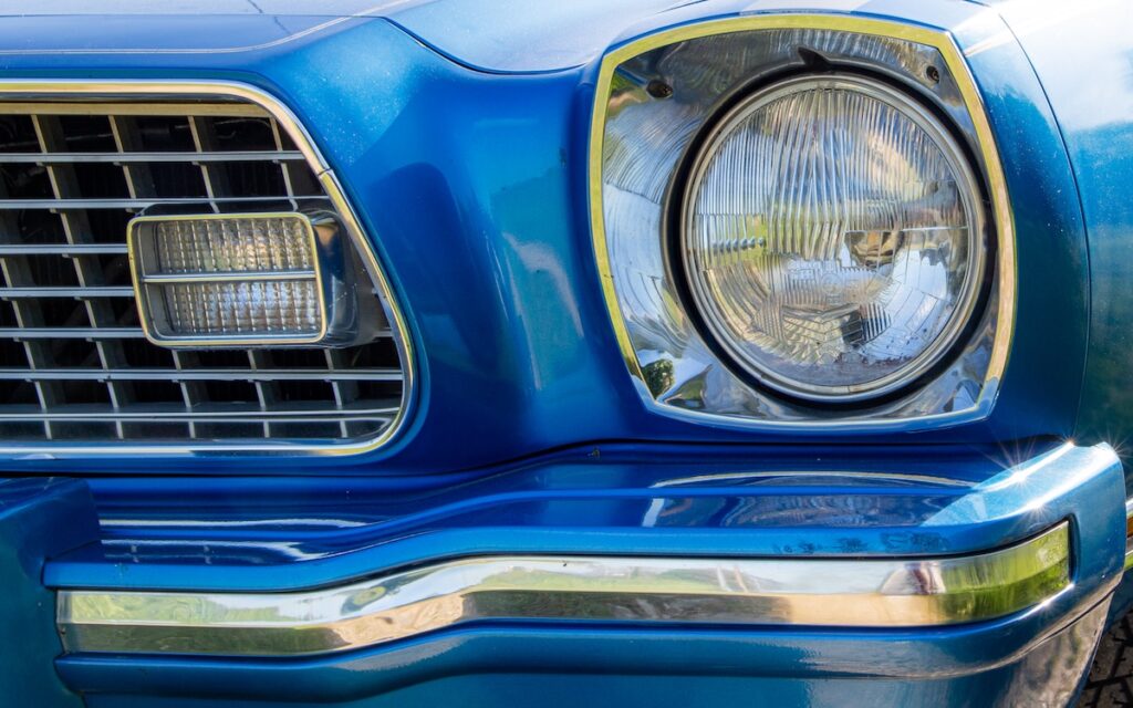 Medium Bright Blue Metallic paint on Antonin’s 1974 Mustang II Ghia