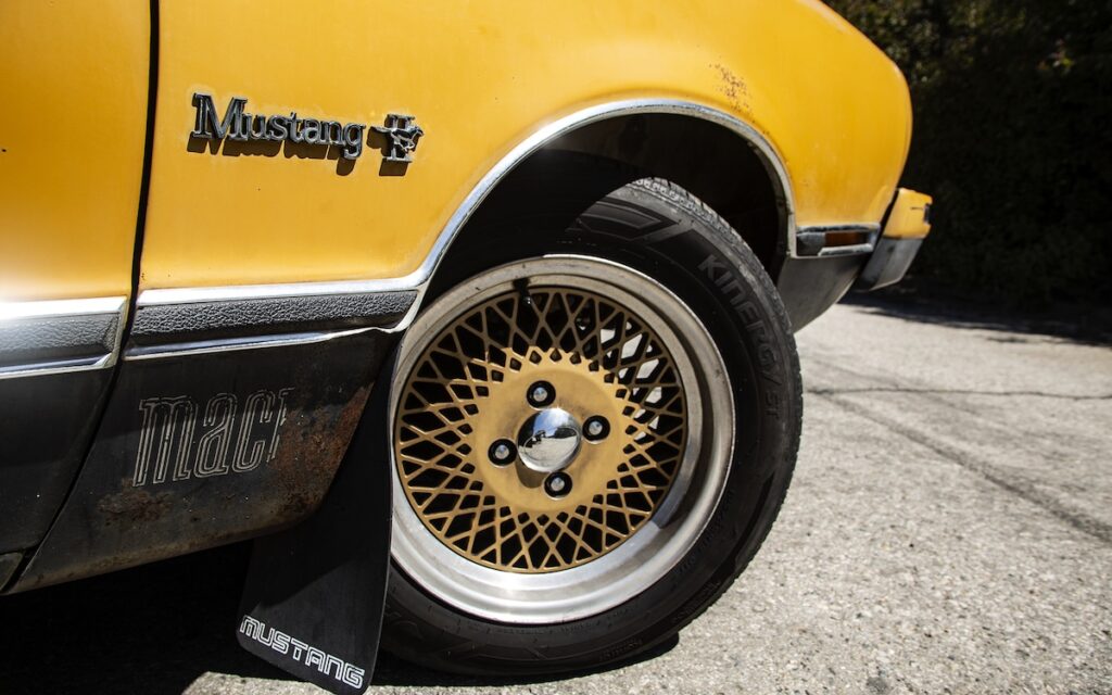 Mustang II Mach 1 exterior details and badges